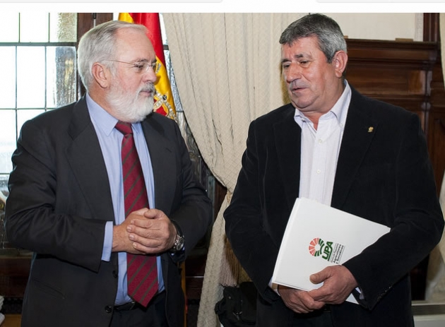 Arias Cañete y Lorenzo Ramos