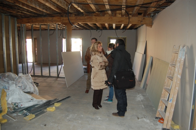 Valdenebro visitando las obras