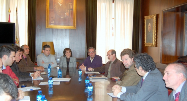 Reunión para comenzar los trámites