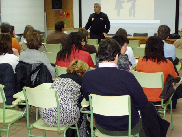 Charla en el Virgen del Espino