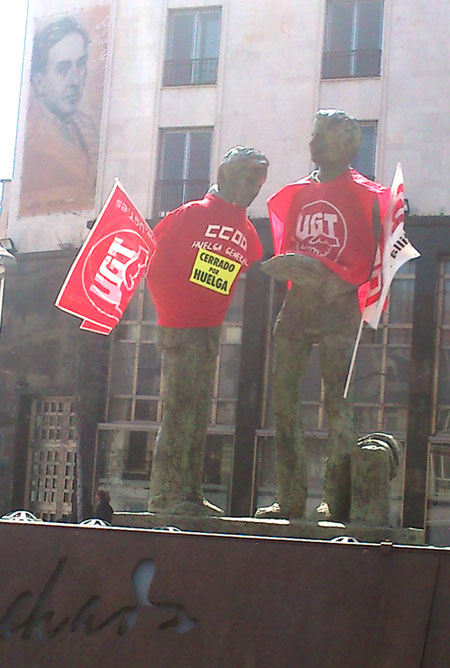 La escultura de Machado, de huelga