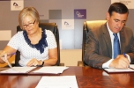 Foto 1 - Diputación y la asociación de alzheimer firman un convenio de atención para Berlanga y la ribera por 16.000 euros