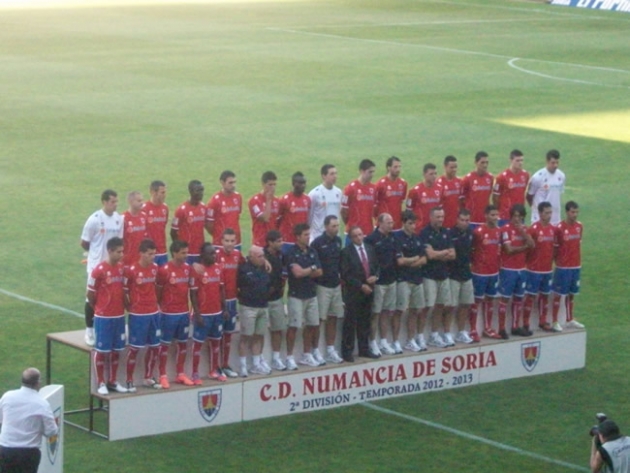 Foto familia del Numancia 
