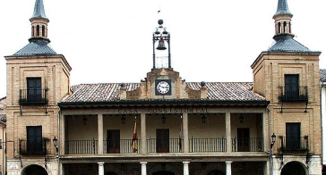 Fachada del ayuntamiento burgense