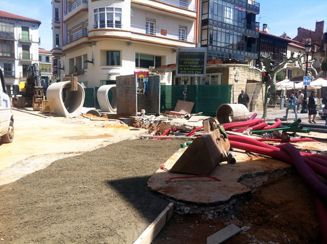 Obras de redes en Mariano Granados