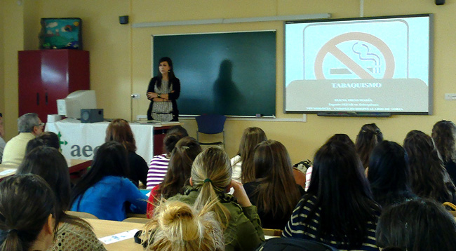 Conferencia de la AECC este martes