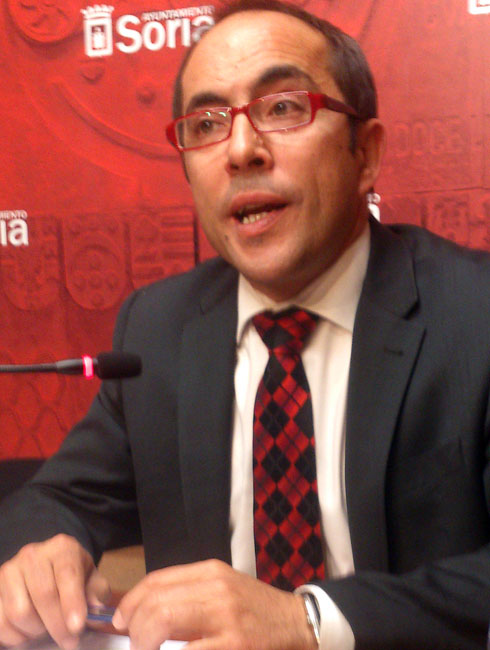 El teniente de alcalde, Luis Rey.