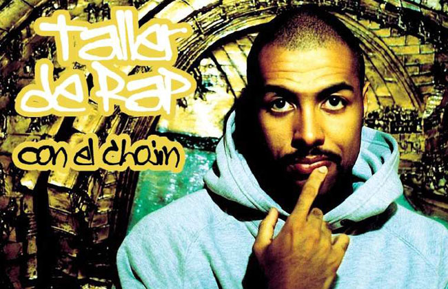 El Chojin imparte un taller de rap como colofón al proyecto de arte mural impulsado por el Centro Joven