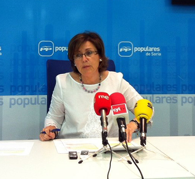 Angulo en rueda de prensa.