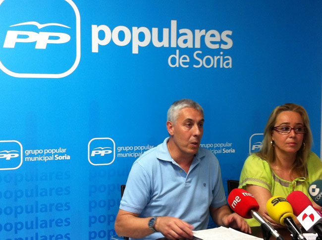 Alberto Rodríguez  M.J. Fuentes