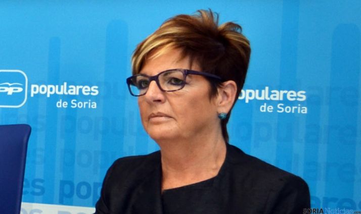 La procuradora popular Canto Benito.