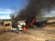 Camión ardiendo