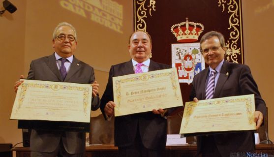 Modesto Fernández (izda.), Pedro Navalpotro y Rafael Matesanz. 