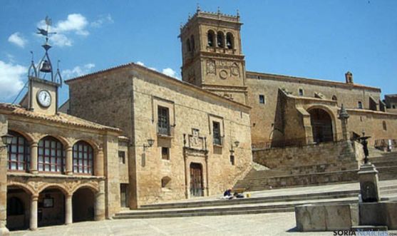 El museo está en la bella plaza de Morón de Almazán.