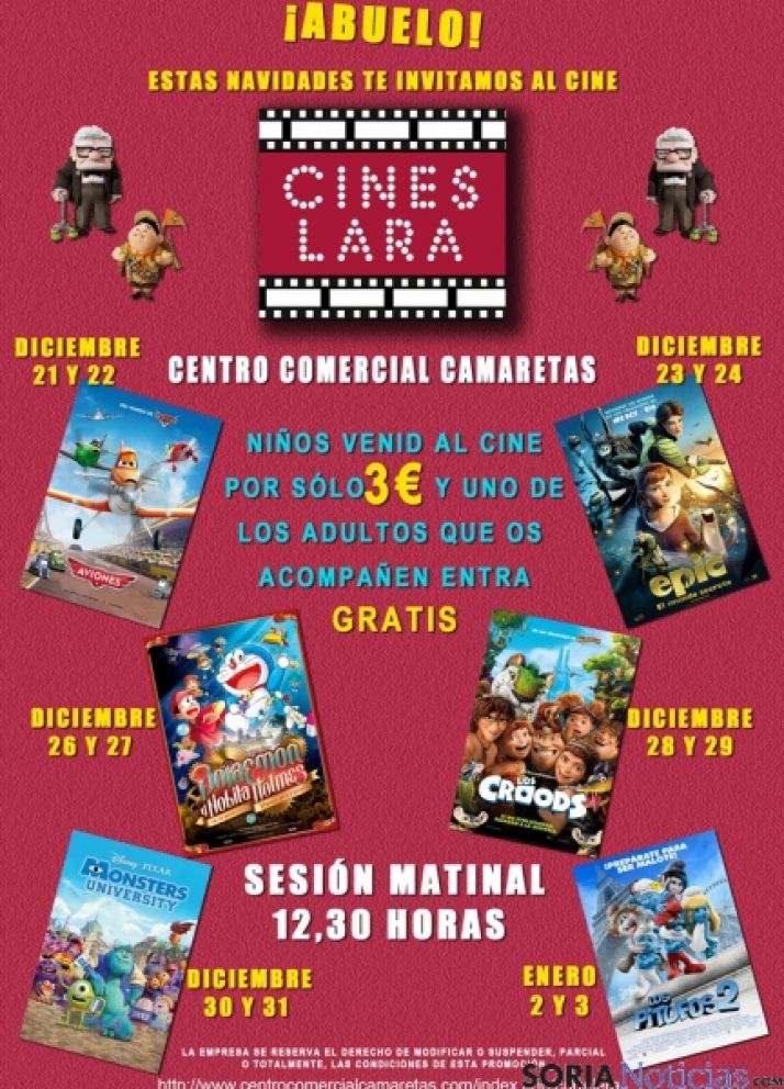 Niños y adultos en el cine de Camaretas.