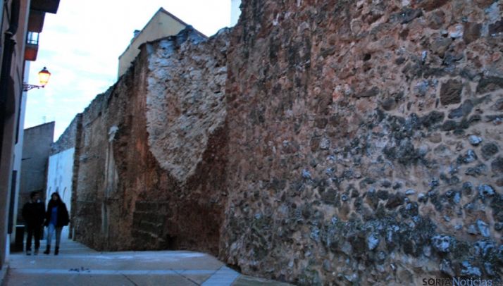 Estado del paño de muralla este viernes.