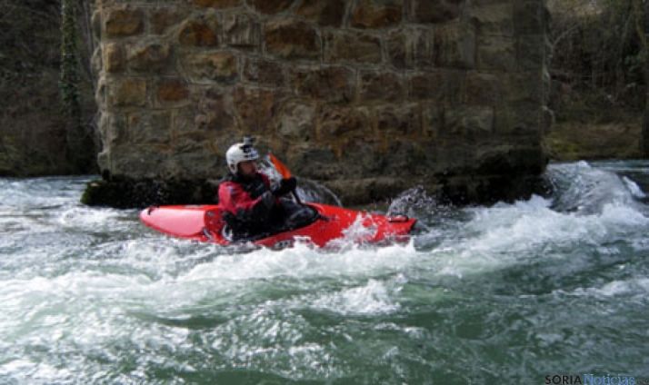 José A. Villanueva en aguas navarras.