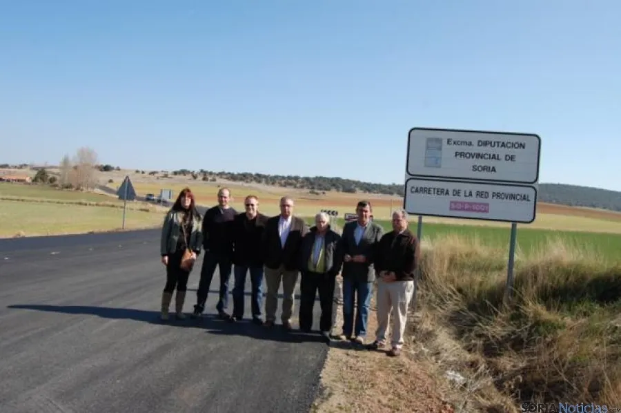 Participantes en la visita a las obras.