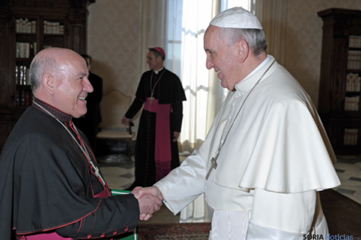 Mons Vicente y el Papa Francisco