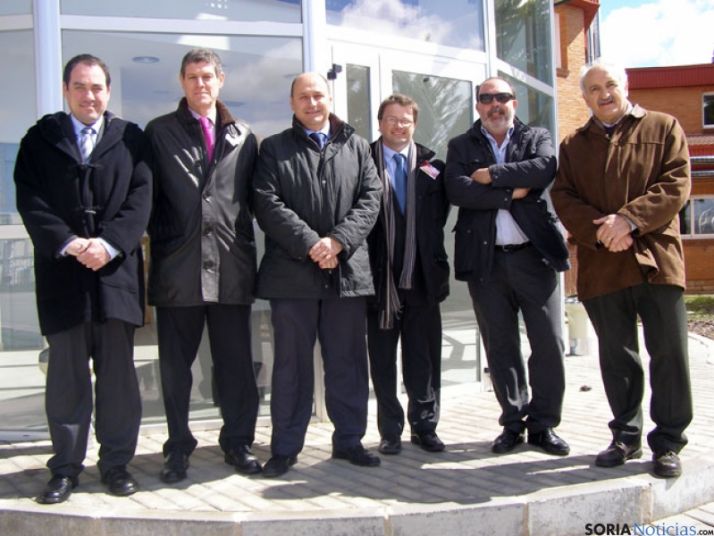 Representantes de la empresa Velatia-Ormazábal en el Ceder