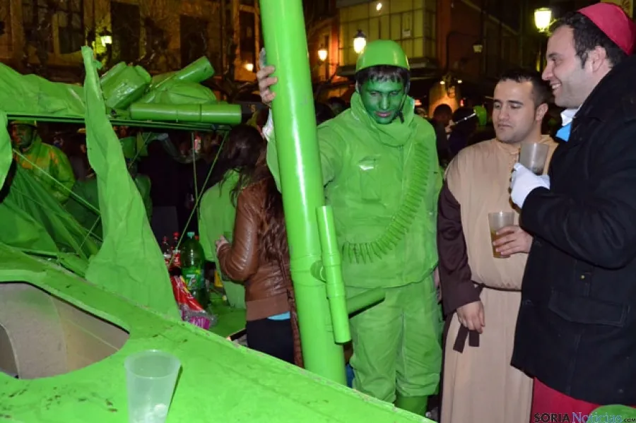 Foto 9 - El carnaval soriano  recupera la calle, la participaci&oacute;n y el disfraz
