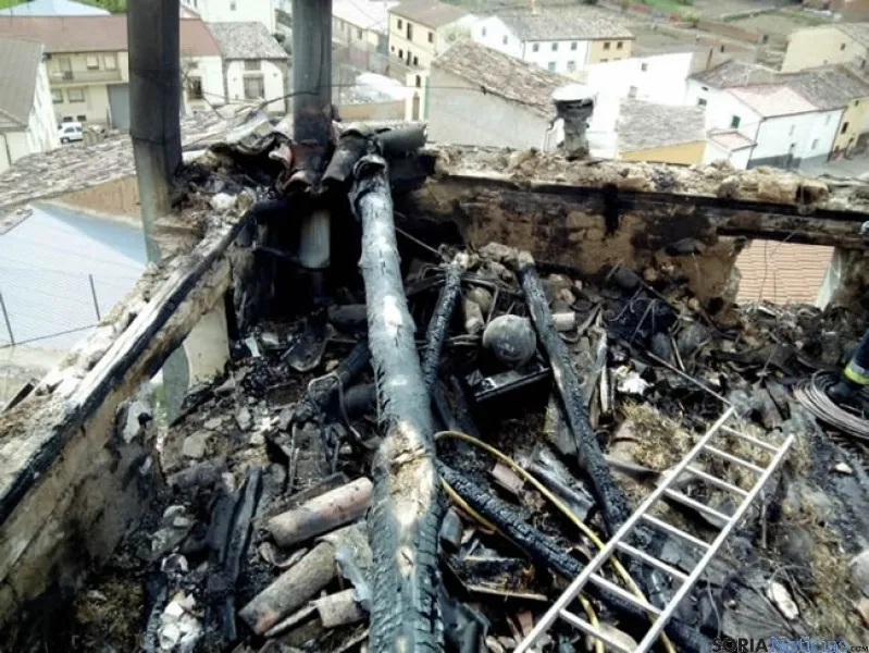 Fotos del incendio de Cihuela
