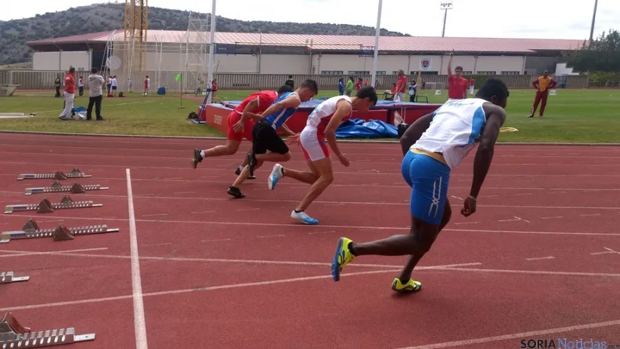 Salida de los 100 ml masculino.
