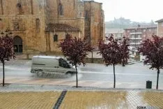 Sugerente imagen de la tormenta de este martes. / FV