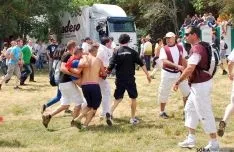 Un contusionado en su traslado a los servicios sanitarios. / SN