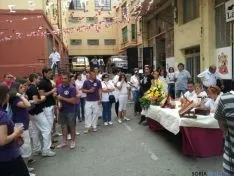 Diversos momentos de las pujas