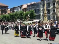 Mañana del Lunes de Bailas