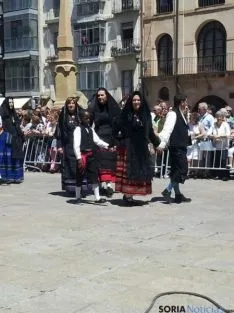 Mañana del Lunes de Bailas