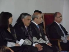 Rafael Carnicero, al fondo