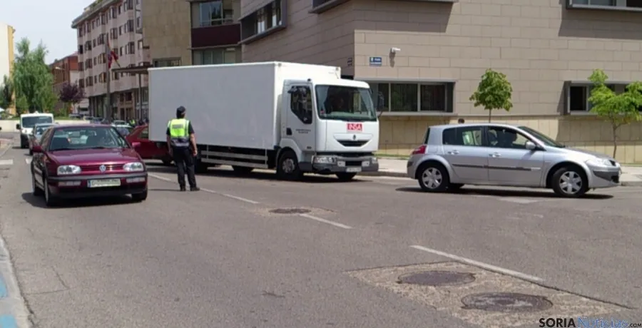 Diversos momentos del tráfico en la zona afectada por los cambios. / SN