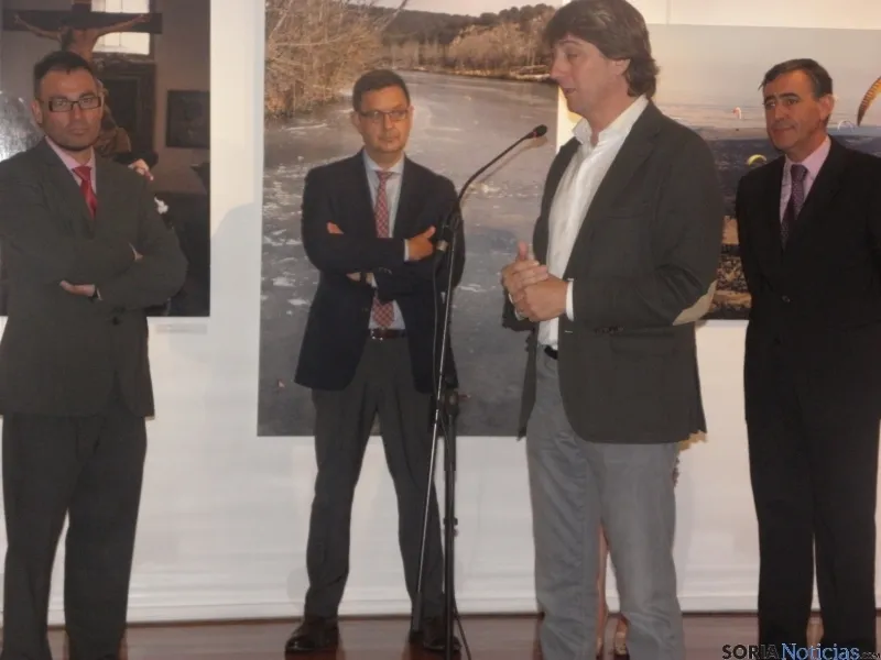 Foto 2 - La exposici&oacute;n fotogr&aacute;fica por los 25 a&ntilde;os de la Agencia Ical recala en la Audiencia