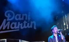 El cantante madrileño en el concierto de Almazán. / SN