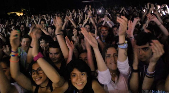El público, siempre protagonista en los conciertos estivales de Almaán. / SN