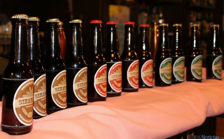 Botellines con los tres tipos de Cerveza Sinagoga, de Ágreda. / SN