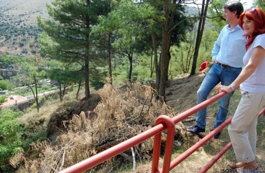 Foto 2 - Inician las obras del sendero peatonal entre el r&iacute;o Duero y el parque del Castillo de Soria