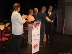 Foto 6 - Diputaci&oacute;n y Ayuntamiento de Soria recogen las Medallas de Oro de Cruz Roja Espa&ntilde;ola