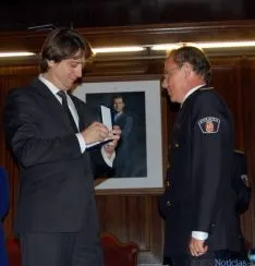 Medalla a José Bernabé Boces