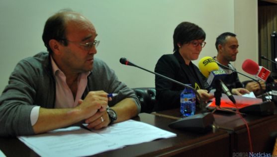Presentación de la iniciativa legislativa que será llevada a las Cortes regionales. / SN 
