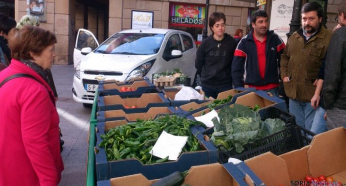 Puesto Huertos en la plaza de San Esteban. / SN