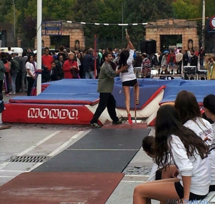 Homenaje a Bermejo Merino y exhibicion de saltos de altura - SoriaNoticias