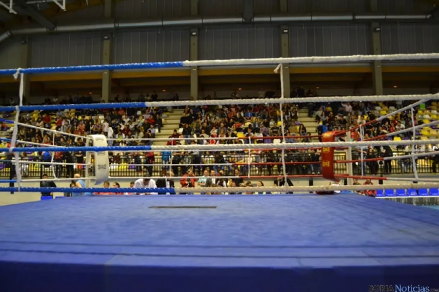 Velada de boxeo 2014