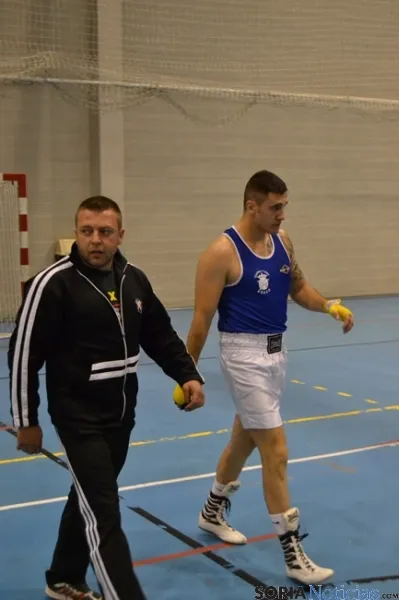 Velada de boxeo 2014