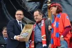 Hermanamiento de peñas
