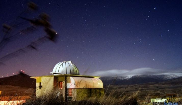 Imagen nocturna del observatorio de Borobia. / ccborobia.com