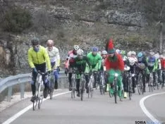 Foto 3 - Ion Zeberio gana la III Marcha del Pavo en Navaleno