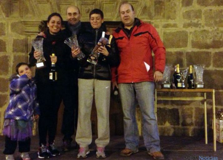 Jorge Ome&ntilde;aca y Carolina P&eacute;rez, ganadores de la San Silvestre de &Aacute;greda